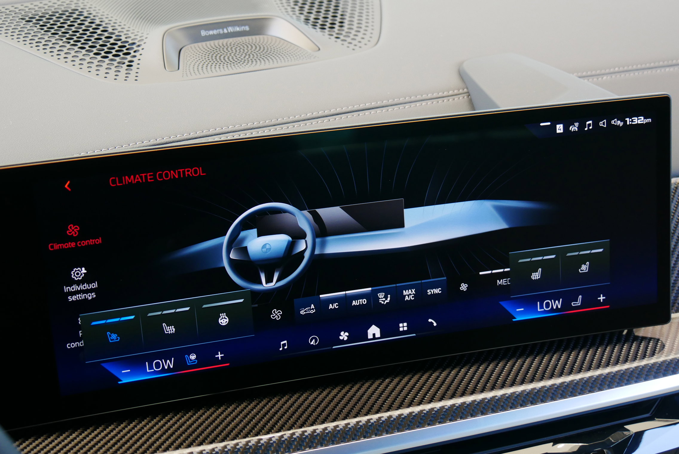 New 2026 BMW X7 M60i image 16