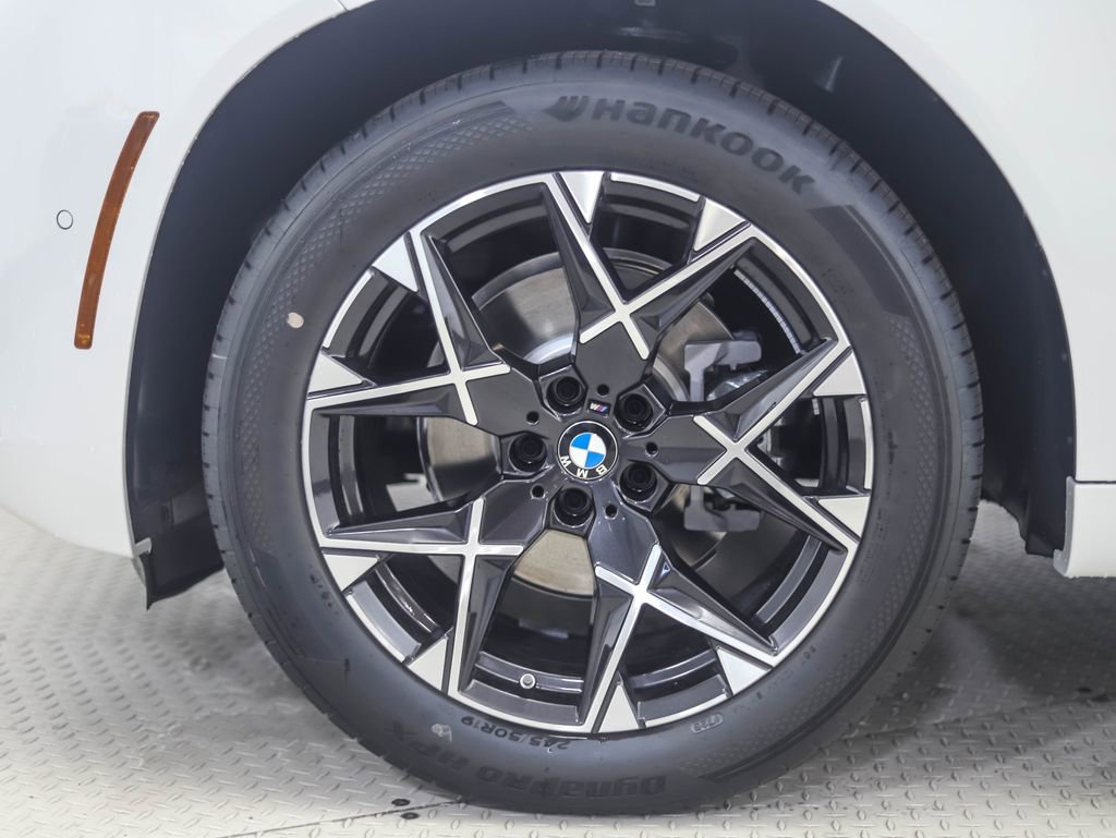 New 2026 BMW X3 xDrive30 w/ M Sport Package image 2