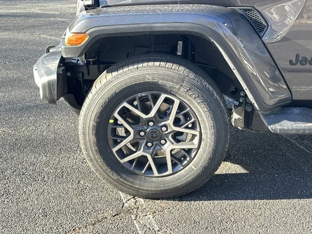 New 2026 Jeep Wrangler Sahara image 13