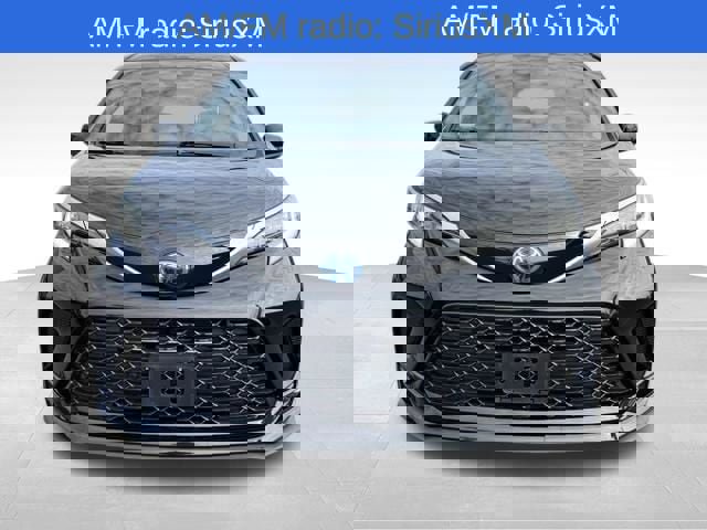 Used 2022 Toyota Sienna XSE w/ XSE Plus Package image 11