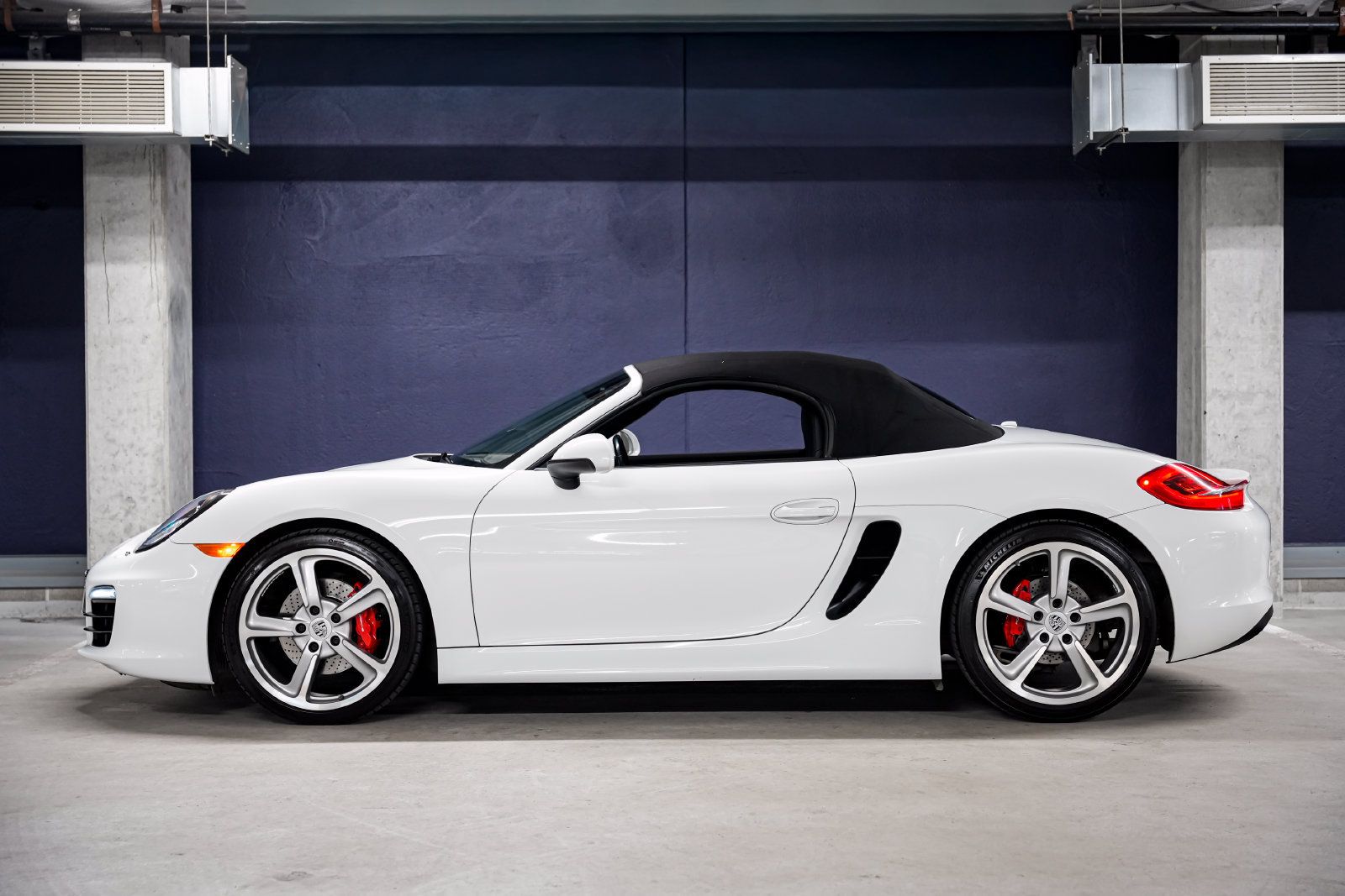 Used 2015 Porsche Boxster S RWD image 7
