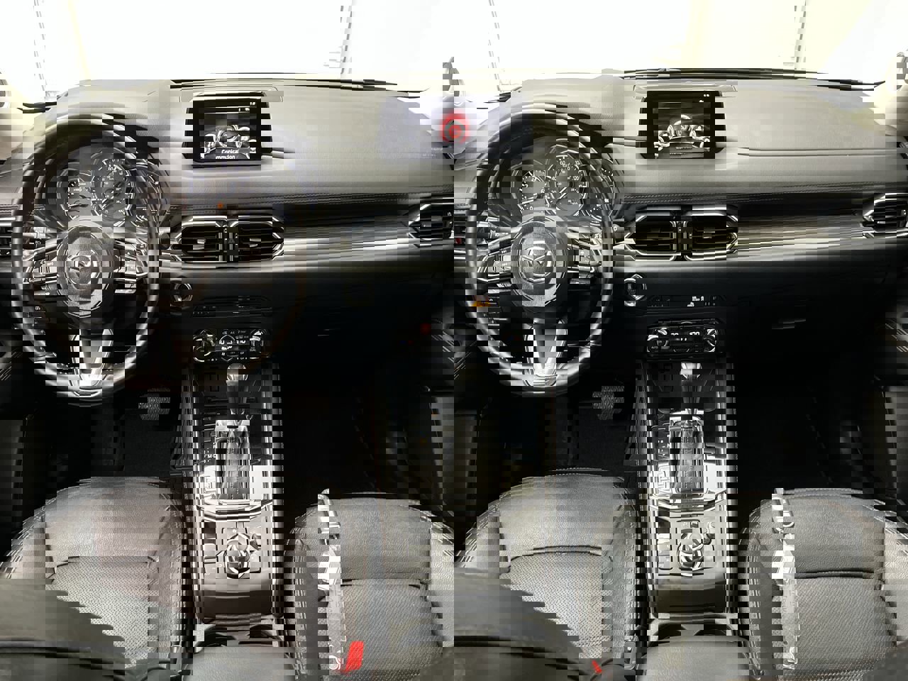 Used 2018 MAZDA CX-5 Grand Touring w/ Premium Package AWD/4WD image 4