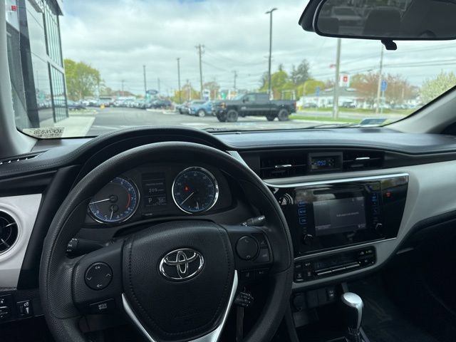 Used 2019 Toyota Corolla LE w/ Body Protection Package FWD image 20
