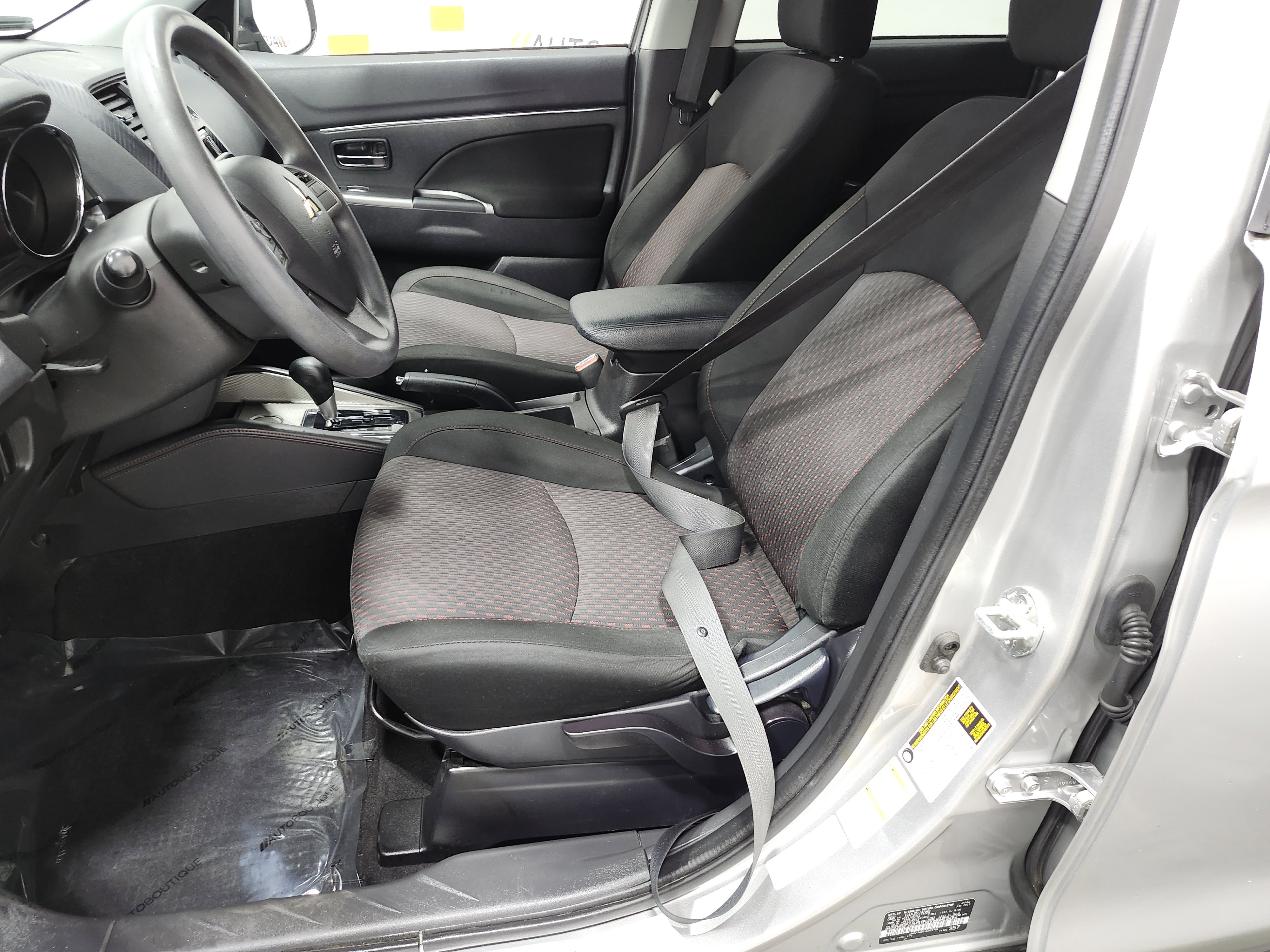 Used 2018 Mitsubishi Outlander Sport LE image 22