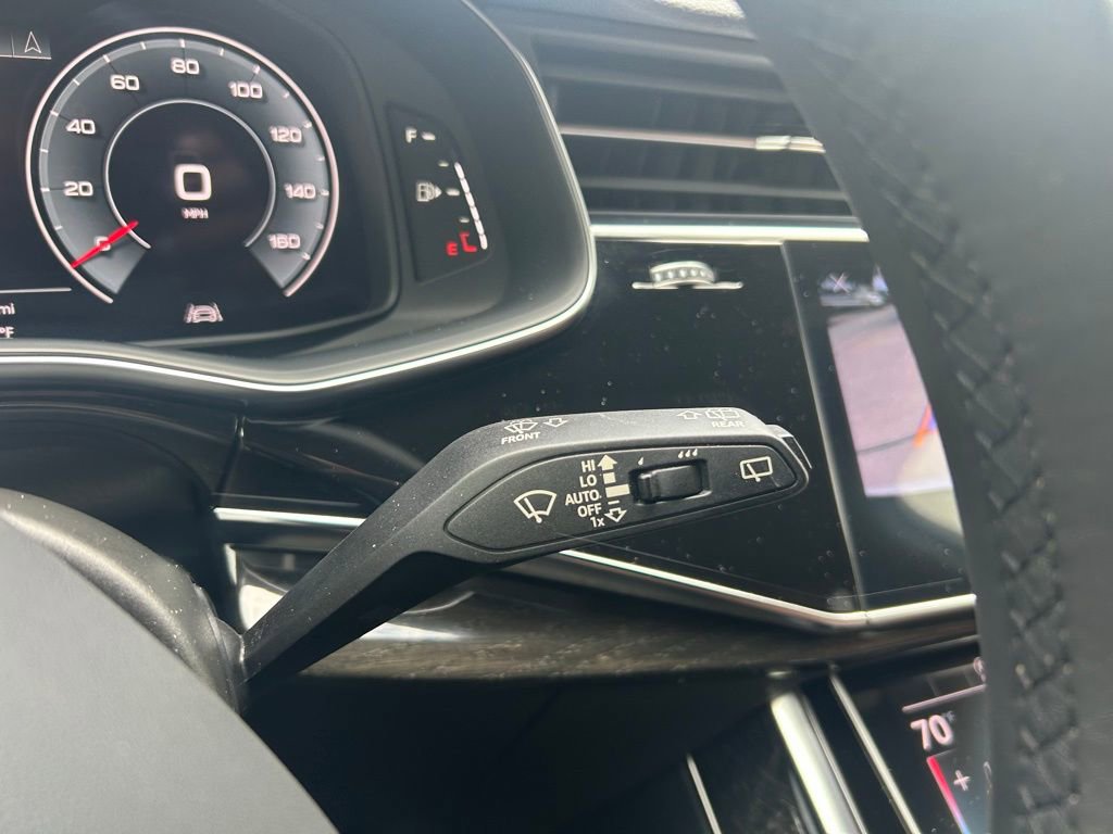 Used 2023 Audi Q7 2.0T Premium w/ Towing Package image 22