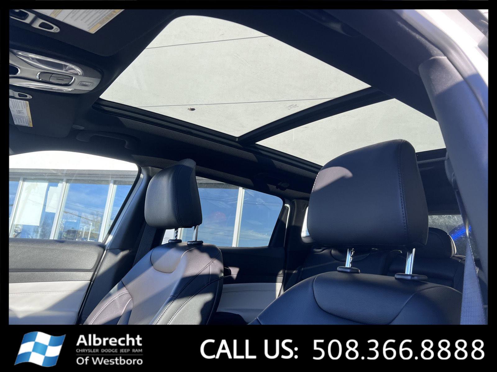 New 2026 Jeep Compass Limited w/ Sun, Sound & Navigation Group image 25