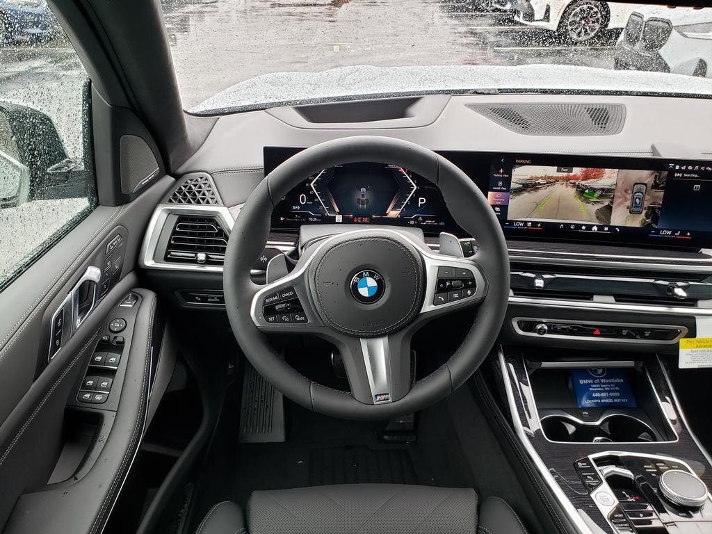 New 2026 BMW X7 xDrive40i w/ M Sport Package image 9