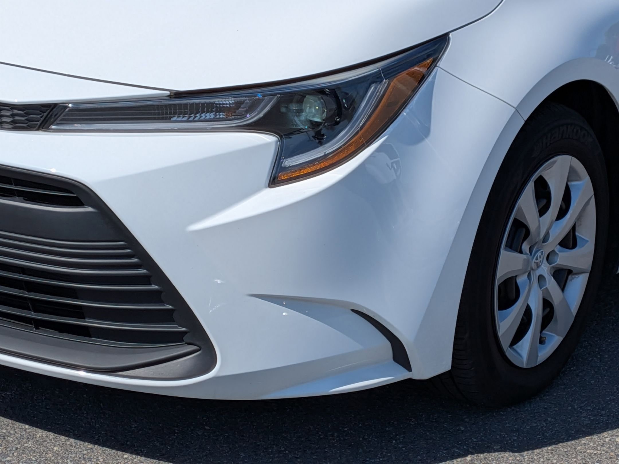 Used 2024 Toyota Corolla LE image 9