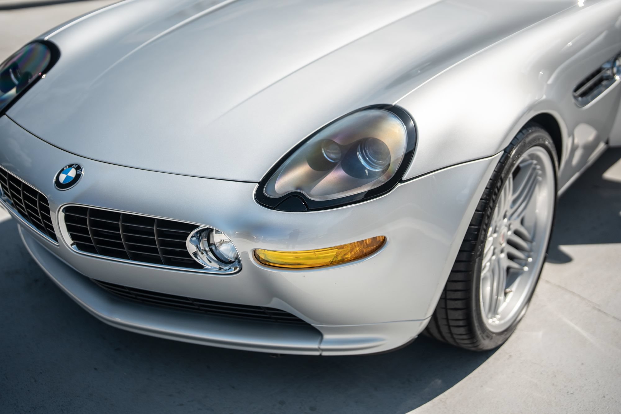 Used 2003 BMW Z8 RWD image 8