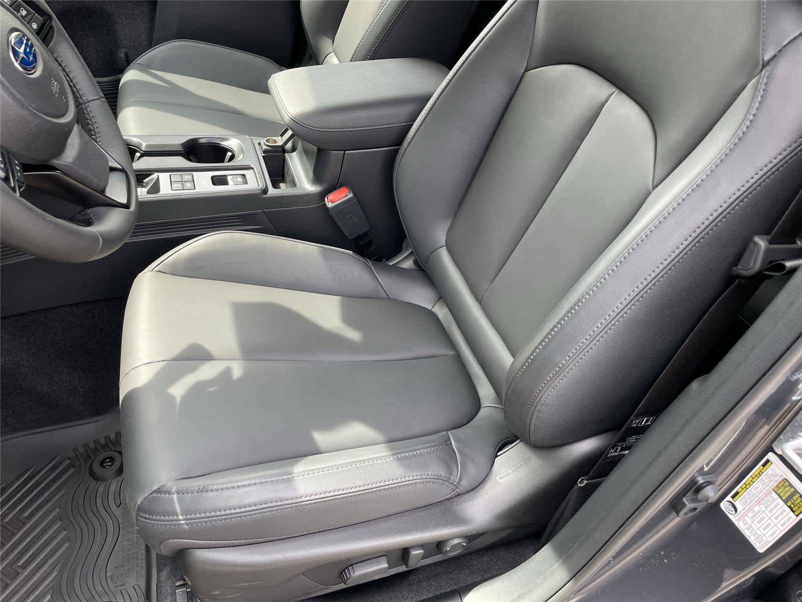 Used 2026 Subaru Outback Premium AWD/4WD image 12