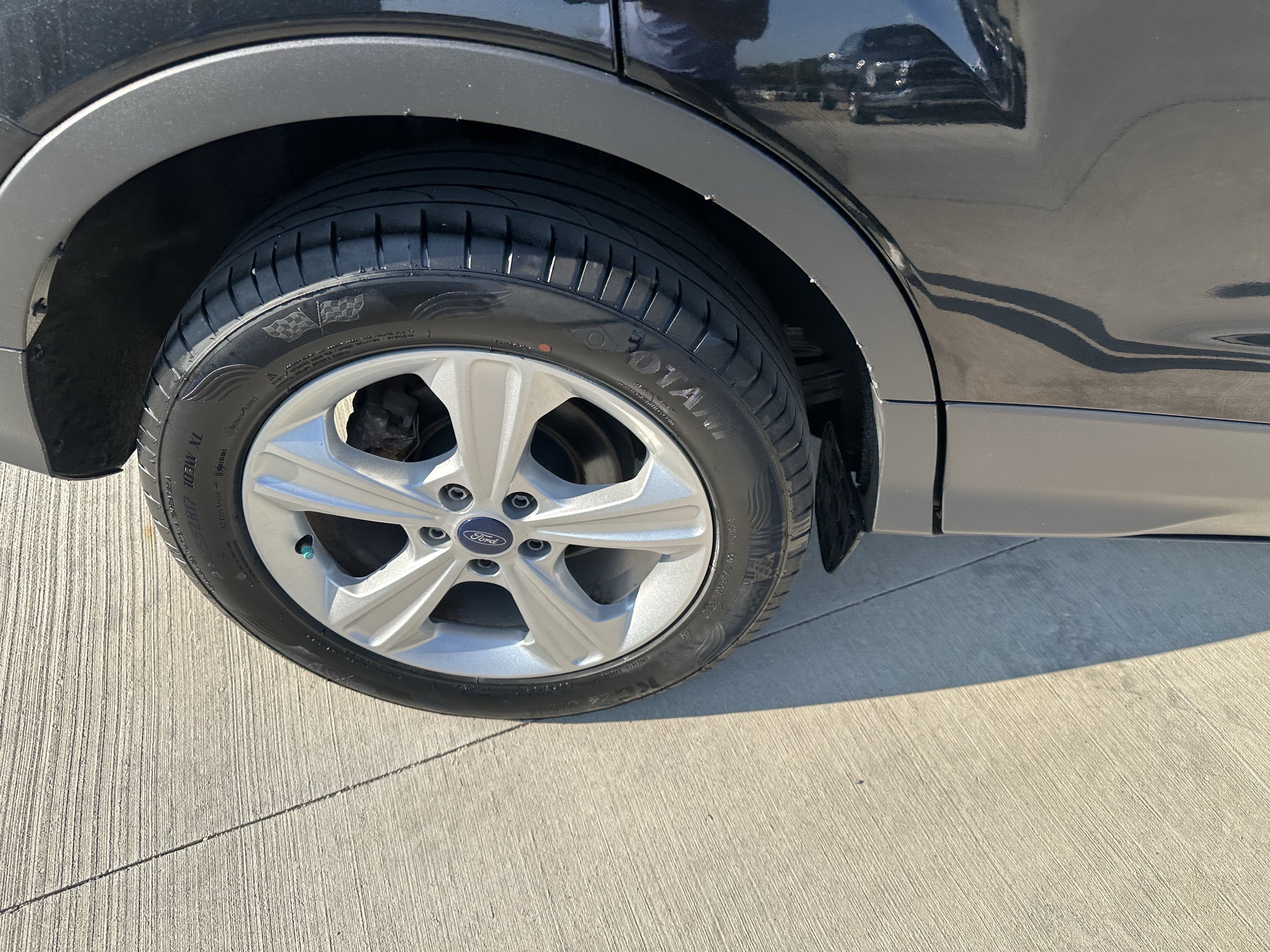Used 2013 Ford Escape SE AWD/4WD image 3