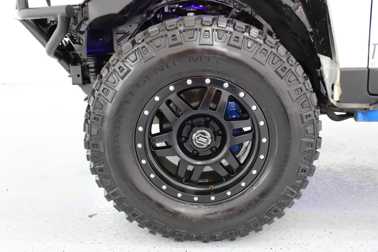 Used 2014 Toyota FJ Cruiser 4WD w/ Upgrade Package image 72