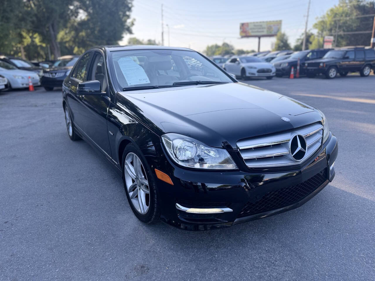 Used 2012 Mercedes-Benz C 250 Sedan image 3