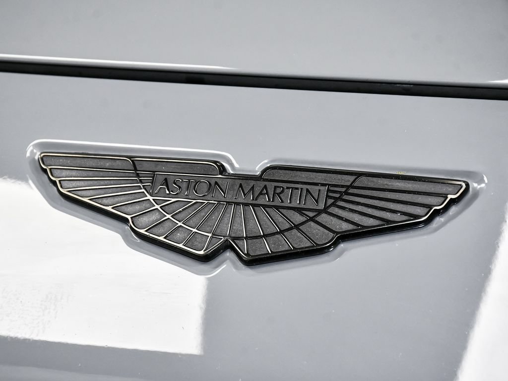 Used 2023 Aston Martin DBX AWD/4WD image 96