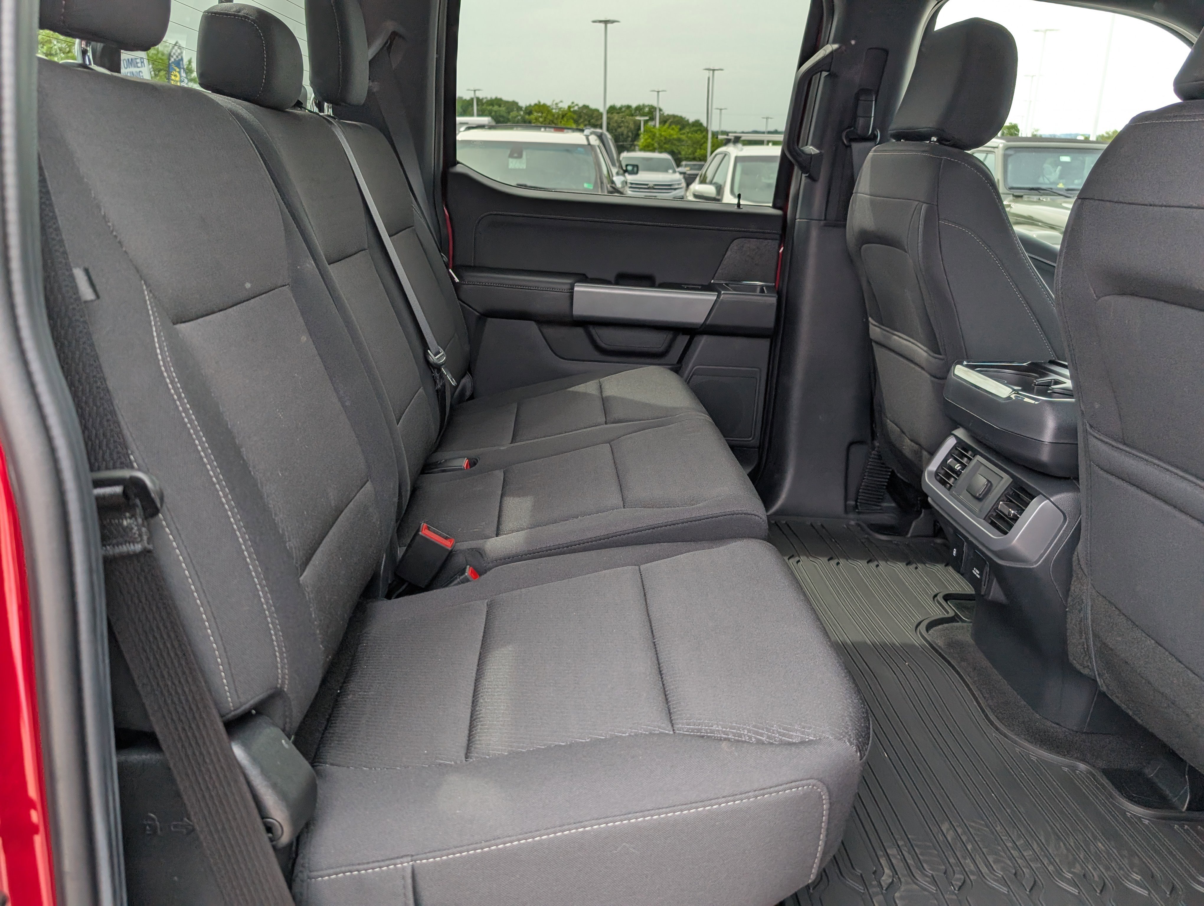 New 2025 Ford F150 XLT w/ Equipment Group 302A MID image 9