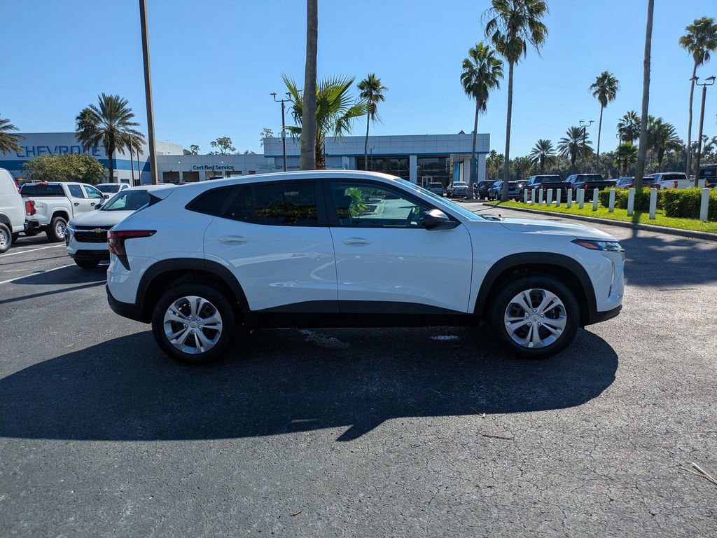 New 2026 Chevrolet Trax LS w/ Driver Confidence Package image 3