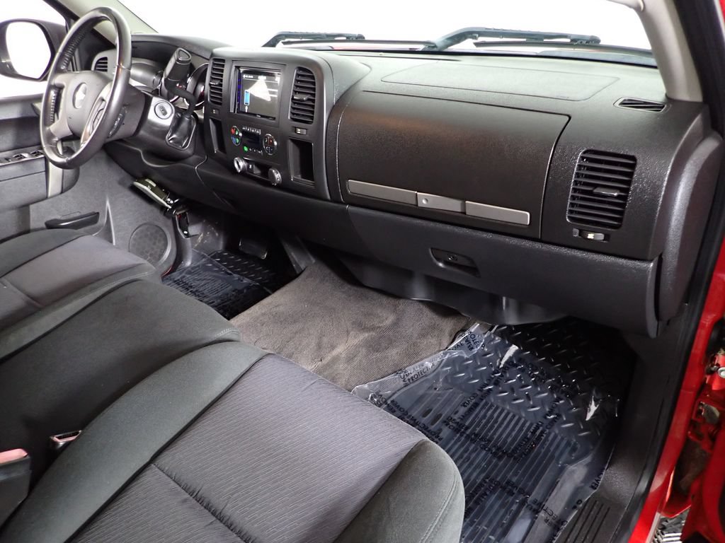 Used 2010 Chevrolet Silverado 1500 LT w/ Power Pack Plus RWD image 24