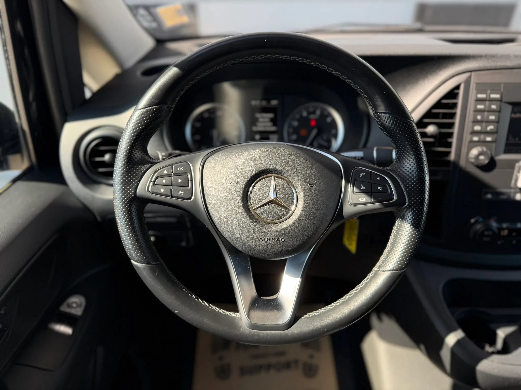 Used 2020 Mercedes-Benz Metris Passenger image 26