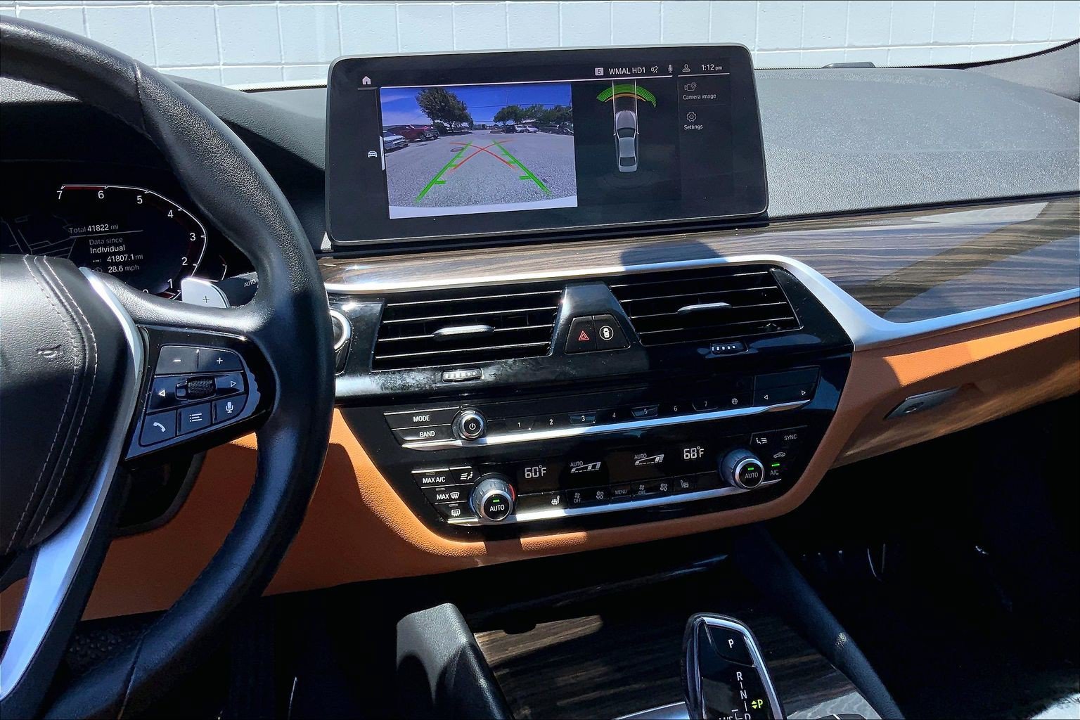 Used 2022 BMW 530i xDrive w/ Premium Package AWD/4WD image 7