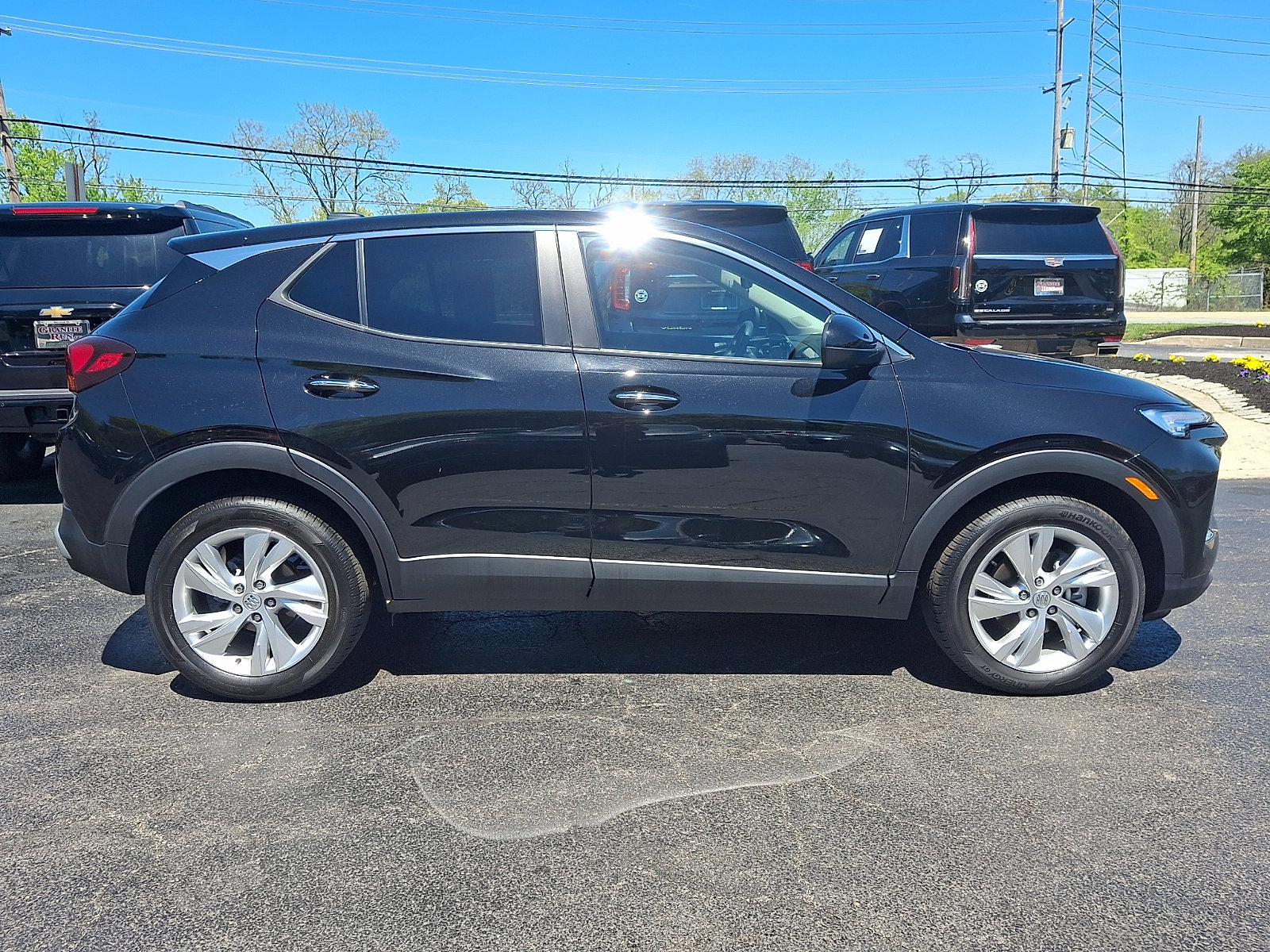 Used 2025 Buick Encore GX Preferred AWD/4WD image 7