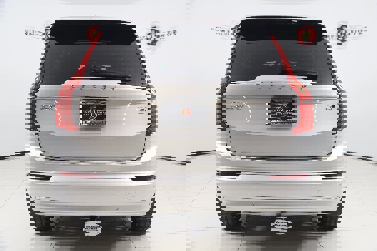 Used 2022 Volvo XC90 T6 Momentum w/ Climate Package image 55
