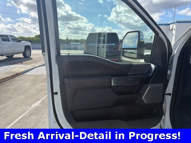 Used 2023 Ford F450 Platinum image 10