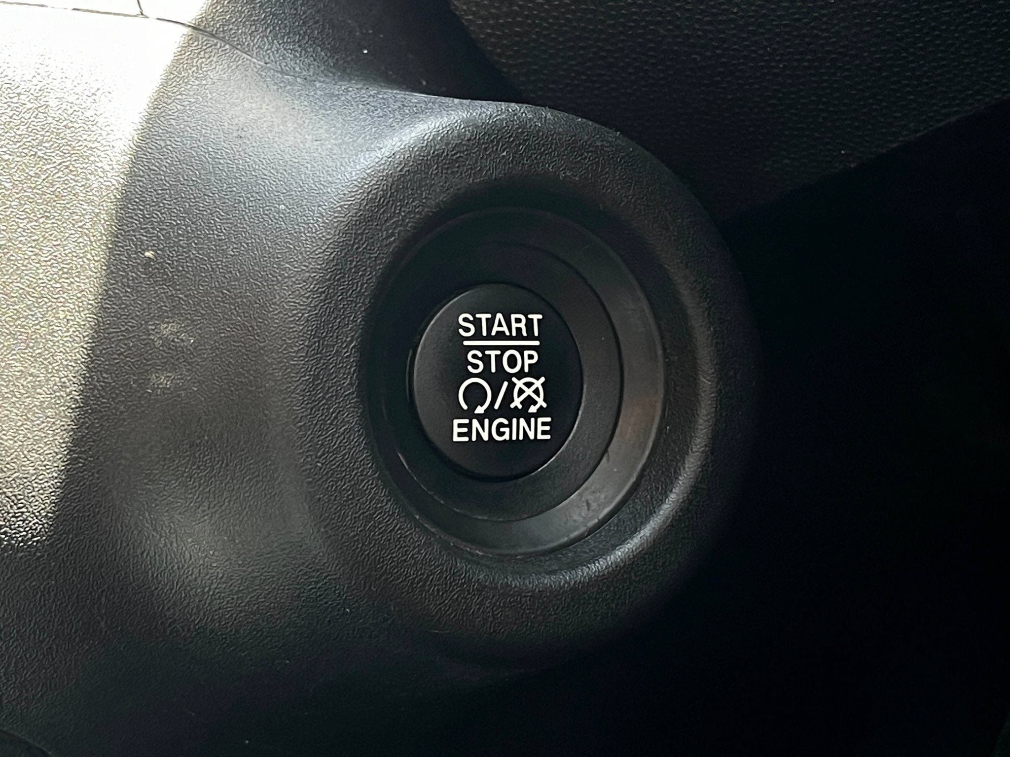 Used 2023 RAM ProMaster 2500 FWD image 17