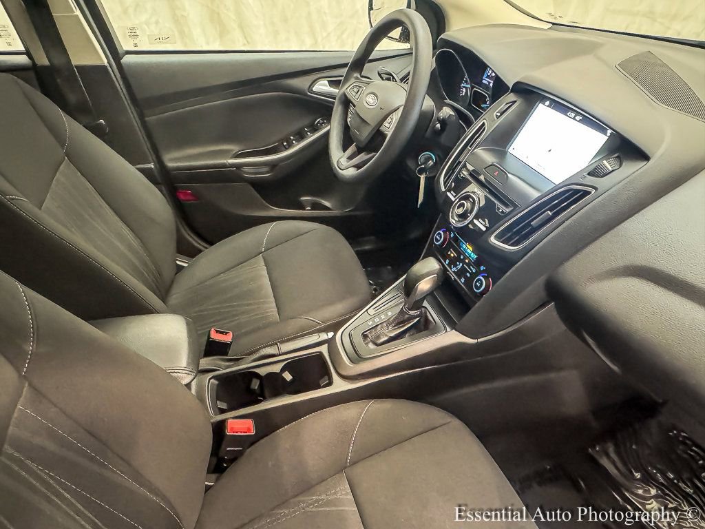 Used 2018 Ford Focus SEL FWD image 28