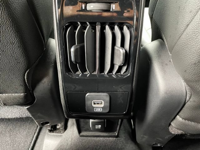 Used 2025 Jeep Compass Limited AWD/4WD image 16