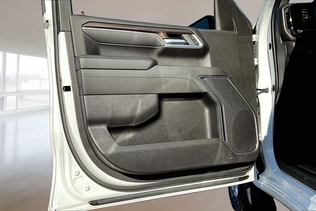 Used 2022 Chevrolet Silverado 1500 LT image 21