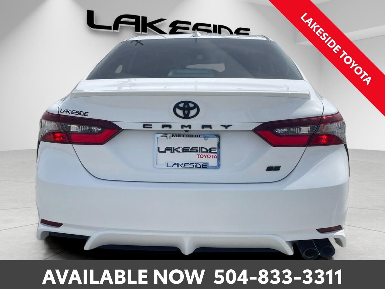 Used 2021 Toyota Camry SE FWD image 5