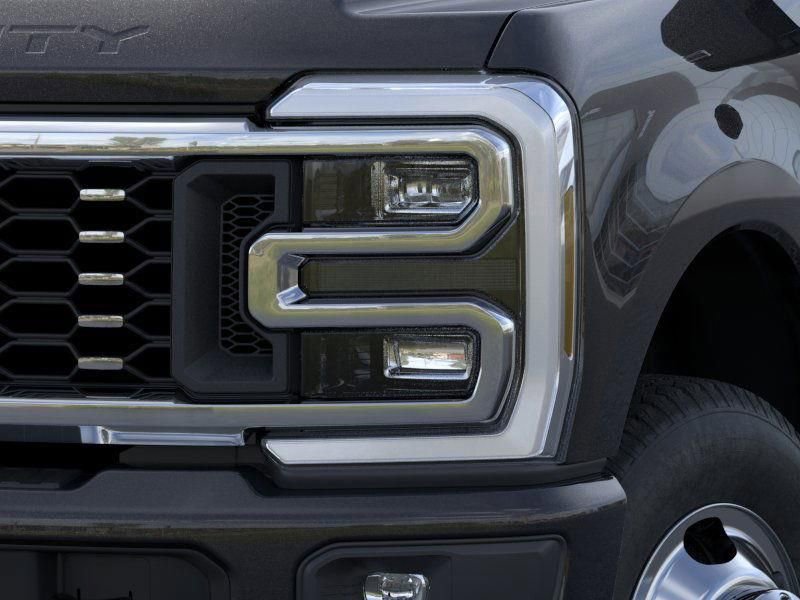 New 2026 Ford F350 Platinum image 18