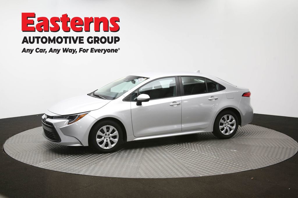 Used 2023 Toyota Corolla LE image 57