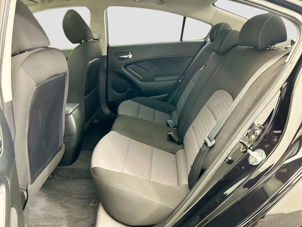 Used 2018 Kia Forte S w/ S Technology Plus Package image 19