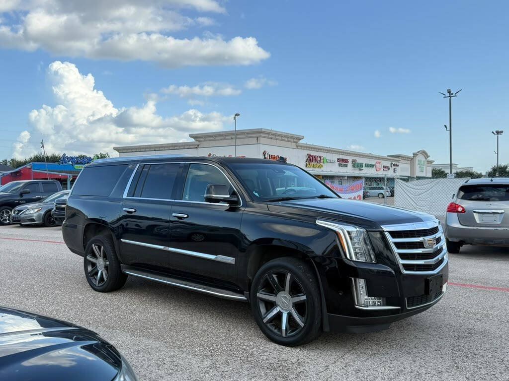Used 2017 Cadillac Escalade ESV Premium Luxury AWD/4WD image 8
