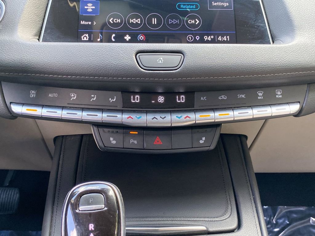 Used 2023 Cadillac XT4 Luxury w/ Cold Weather Package image 26