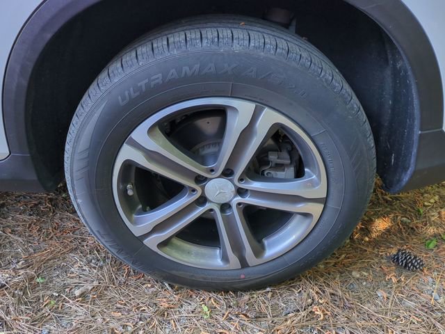 Used 2017 Mercedes-Benz GLC 300 image 9