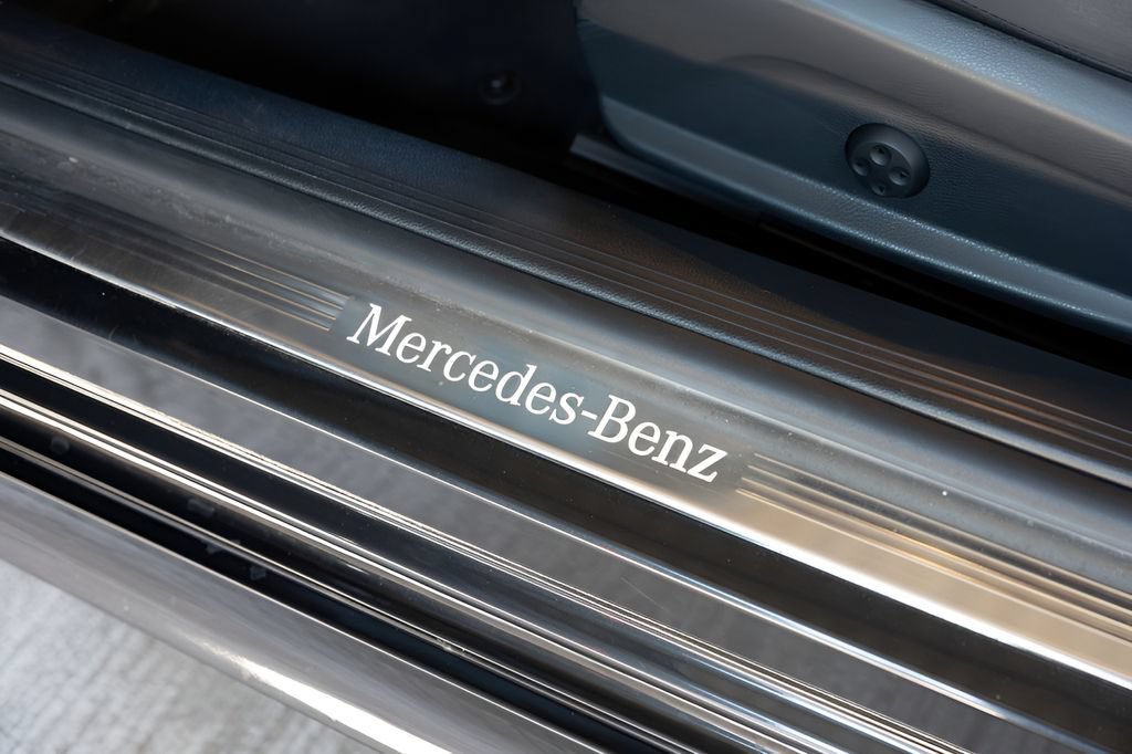 Used 2021 Mercedes-Benz E 450 4MATIC Cabriolet w/ AMG Line image 44