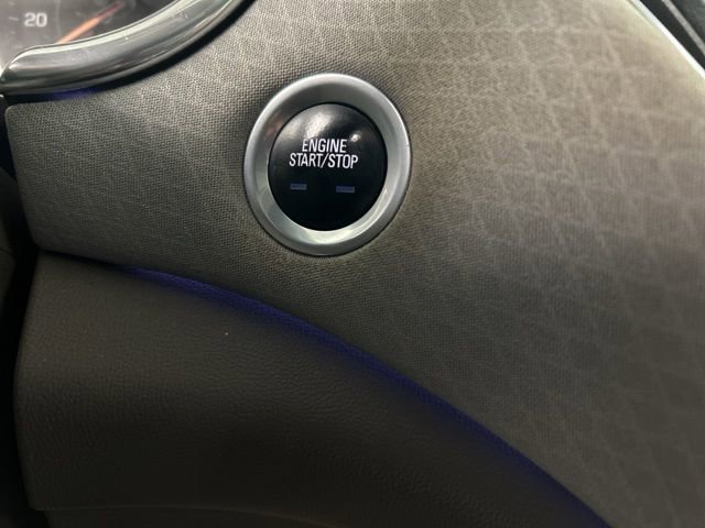 Used 2017 Chevrolet Malibu LT image 11