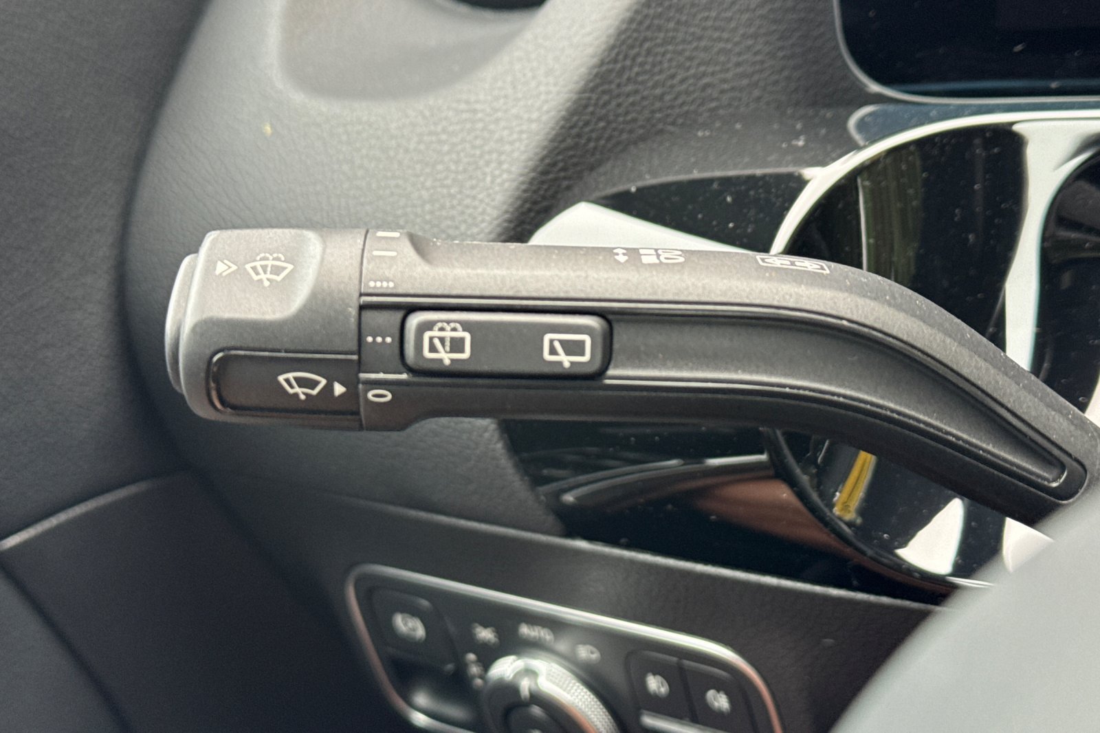Used 2026 Mercedes-Benz GLA 250 4MATIC image 31