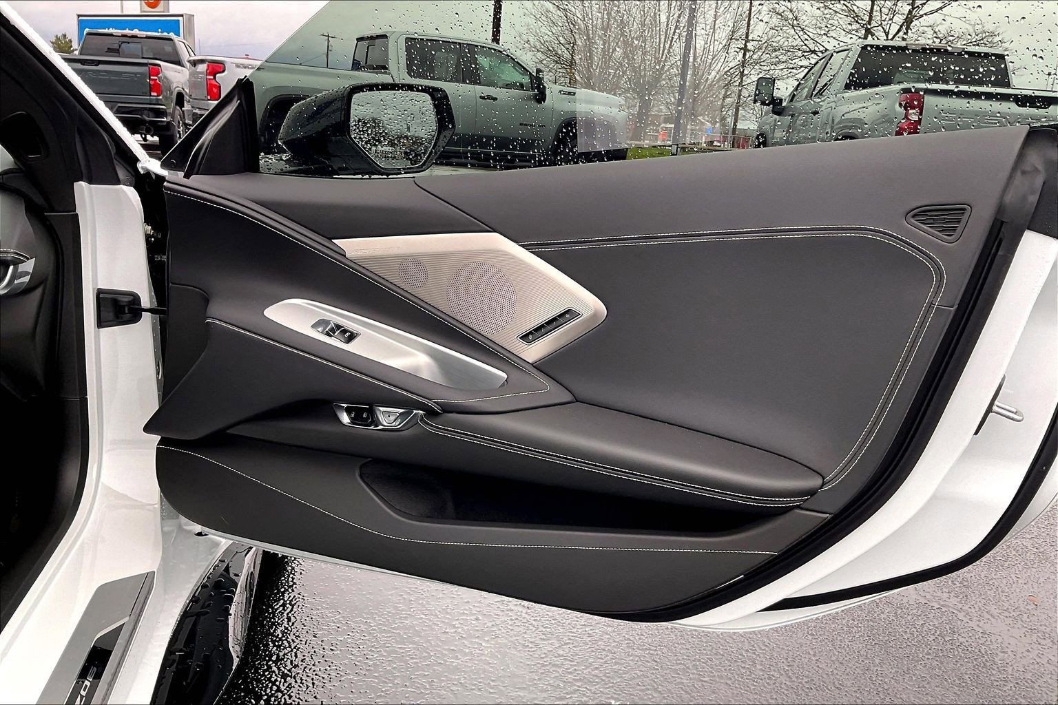 Used 2024 Chevrolet Corvette Z06 w/ Battery Protection Package image 23