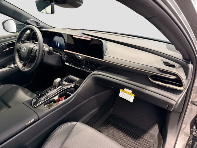 New 2025 Toyota Crown Platinum AWD/4WD image 24