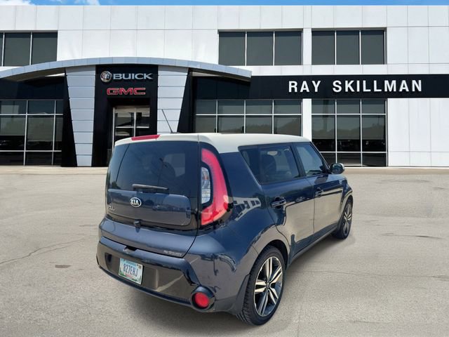 Used 2016 Kia Soul + w/ Audio Package FWD image 4