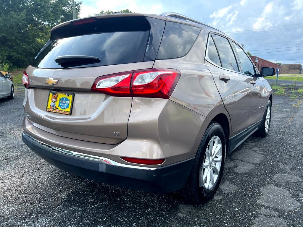 Used 2019 Chevrolet Equinox LT w/ Sun & Navigation Package image 4