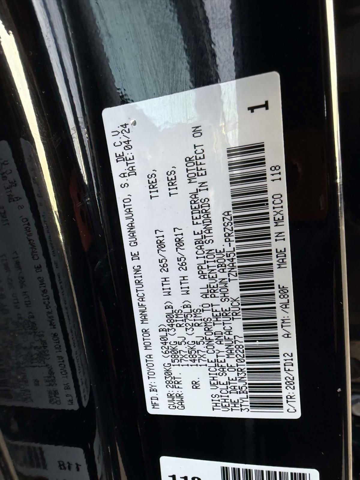 Used 2024 Toyota Tacoma TRD Off-Road image 22