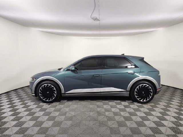 Certified 2023 Hyundai Ioniq 5 Limited AWD/4WD image 2