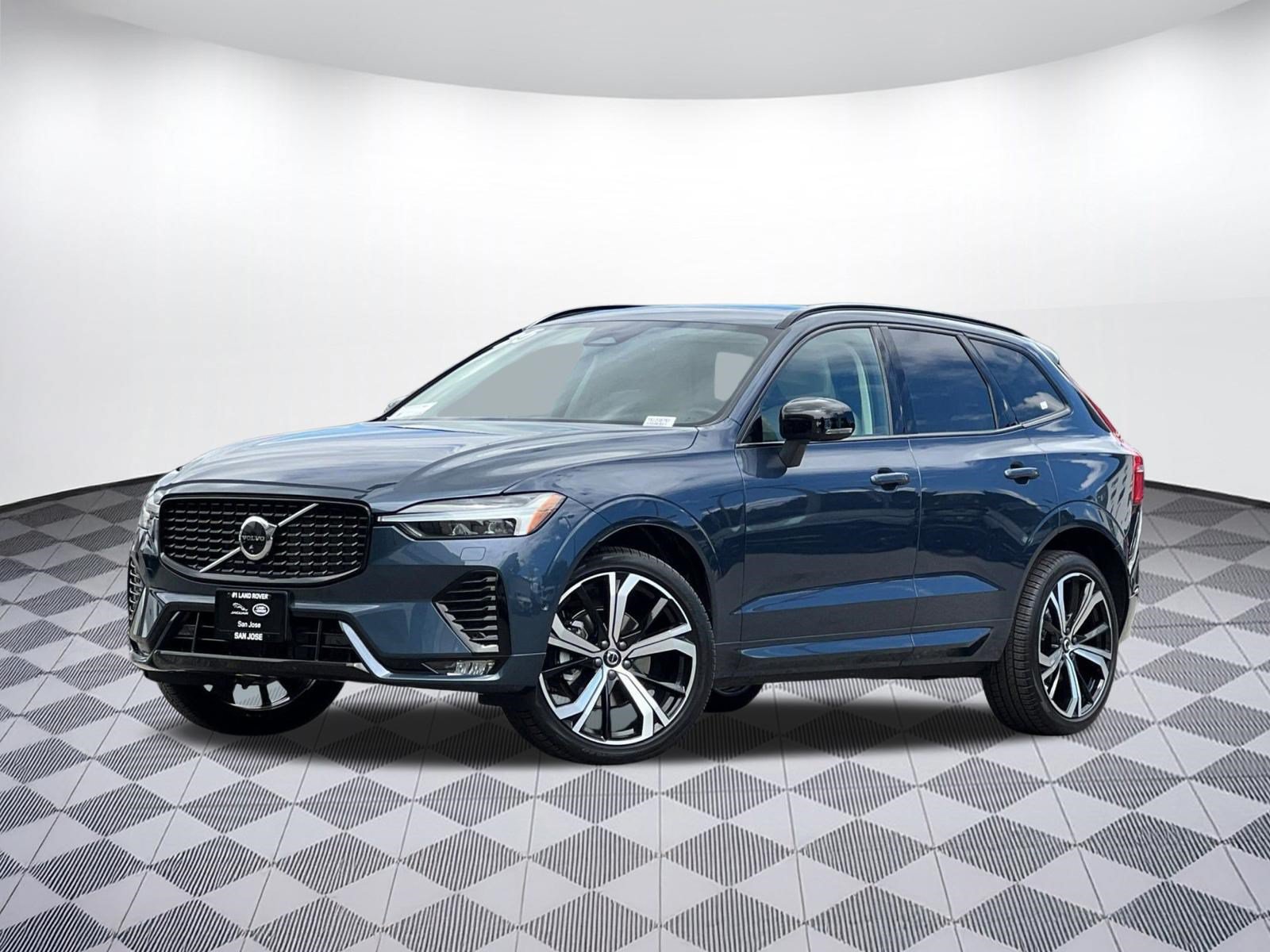 Used 2025 Volvo XC60 B5 Ultra w/ Protection Package Premier AWD/4WD image 22
