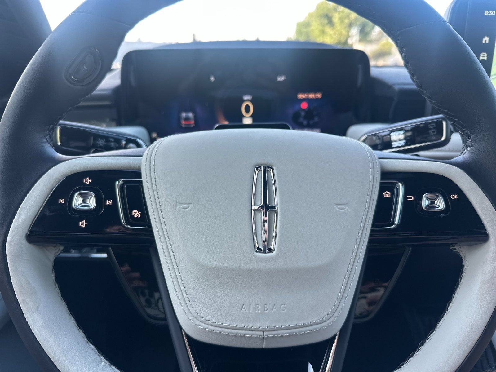 New 2026 Lincoln Aviator Black Label w/ Black Label Special Edition AWD/4WD image 22