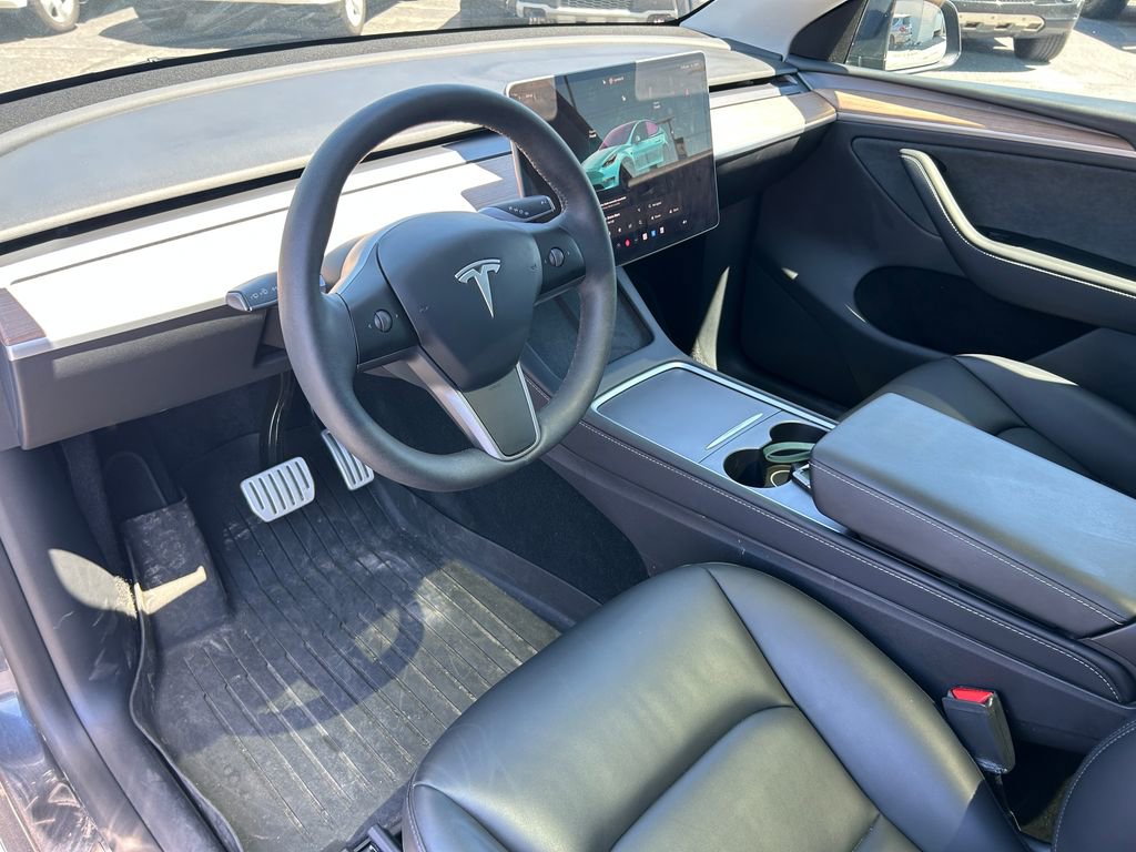 Used 2025 Tesla Model Y Performance AWD/4WD image 22