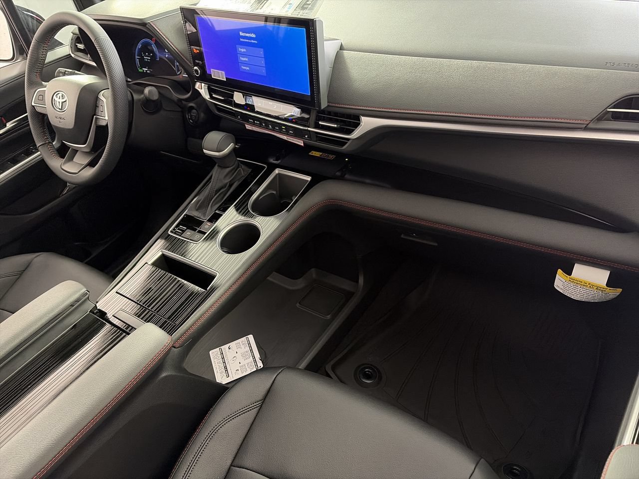 New 2026 Toyota Sienna XSE AWD/4WD image 26
